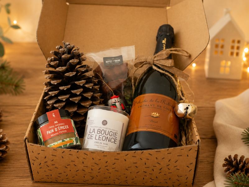 Champagne vin et crémant pour cadeau d'entreprise personnalisé